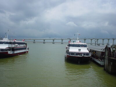 Macau_Ferry.JPG